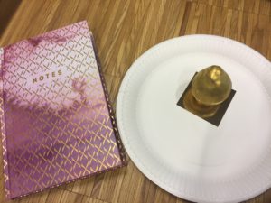 Notes and Golden cake